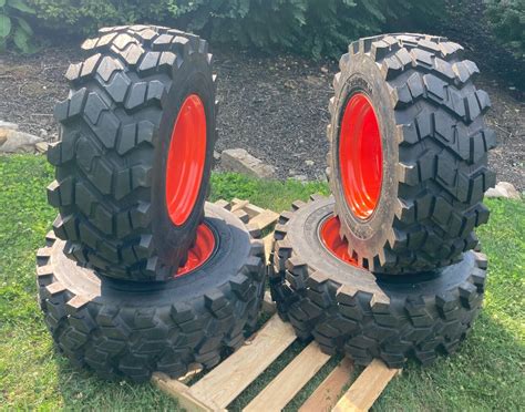 bobcat hd 12x16 skid steer tire